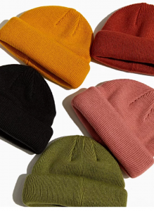 UO Short Roll Circular Knit Beanie